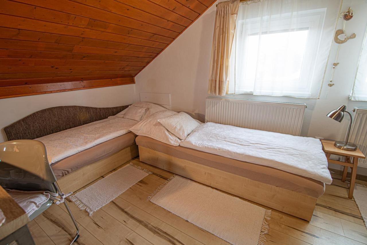 Holiday Home Linda Liptovsky Mikulas Ngoại thất bức ảnh